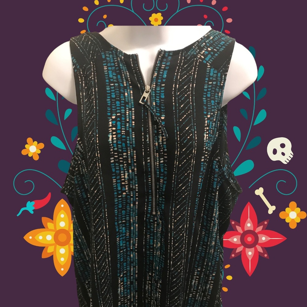 Woman’s Career Sleeveless Blouse 1X